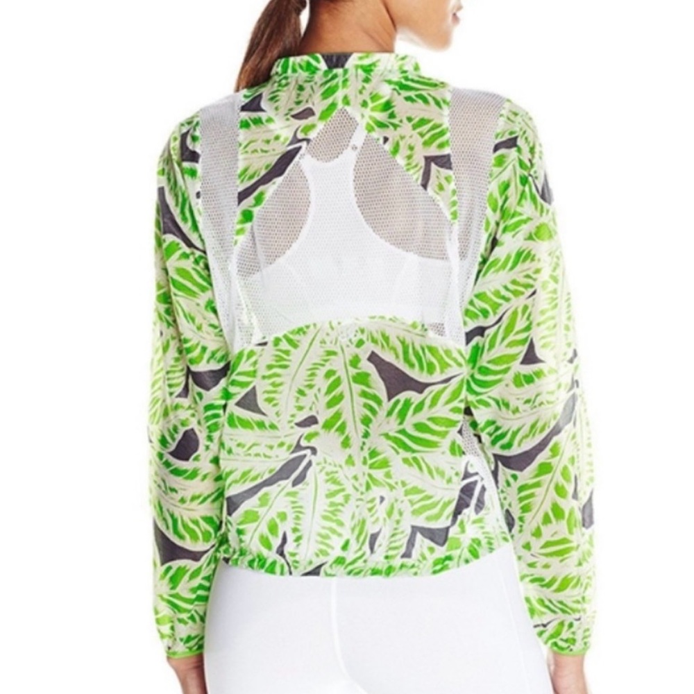 ALO 2 pieces of capris and jacket